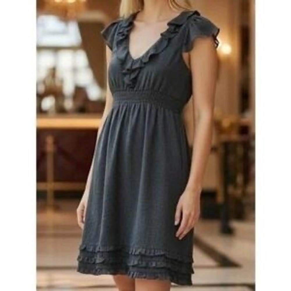 Maeve Anthropology Dress Sz 10 Ruffle V-Neck Grey Wool Blend Smocked Lined